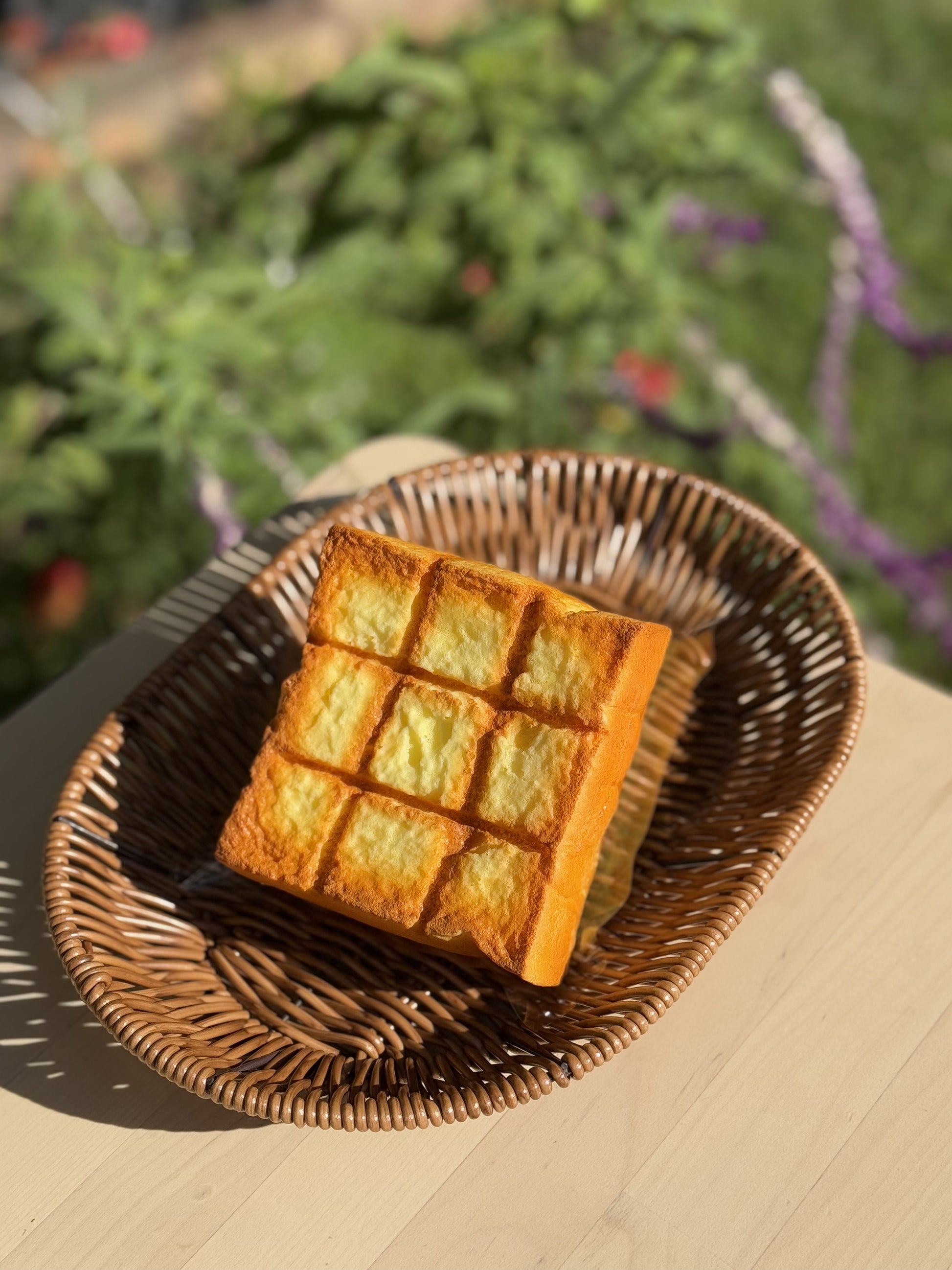 Grid Bread Food Squishy – Realistic Scented Stress Relief Toy
