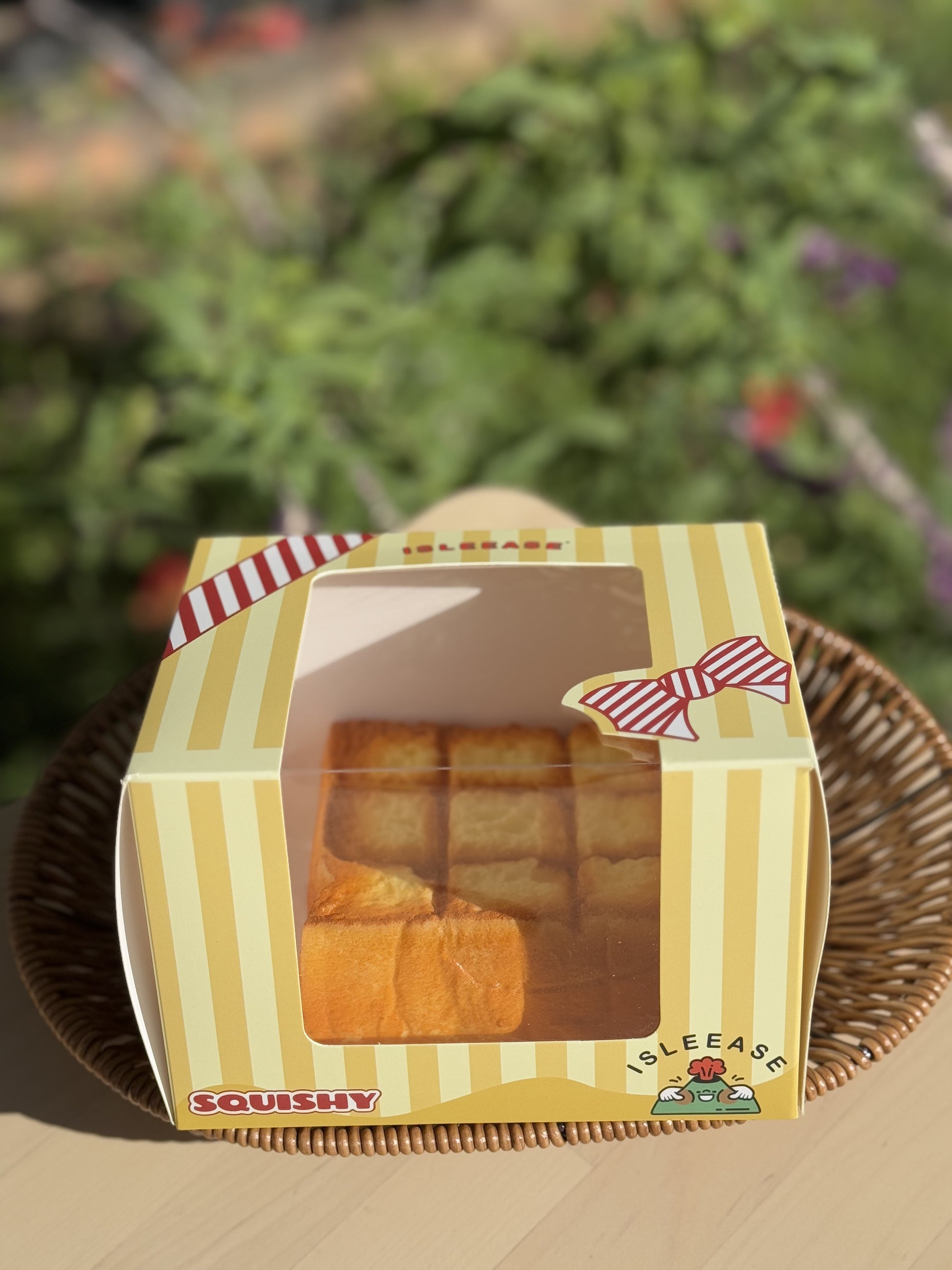 Grid Bread Food Squishy – Realistic Scented Stress Relief Toy