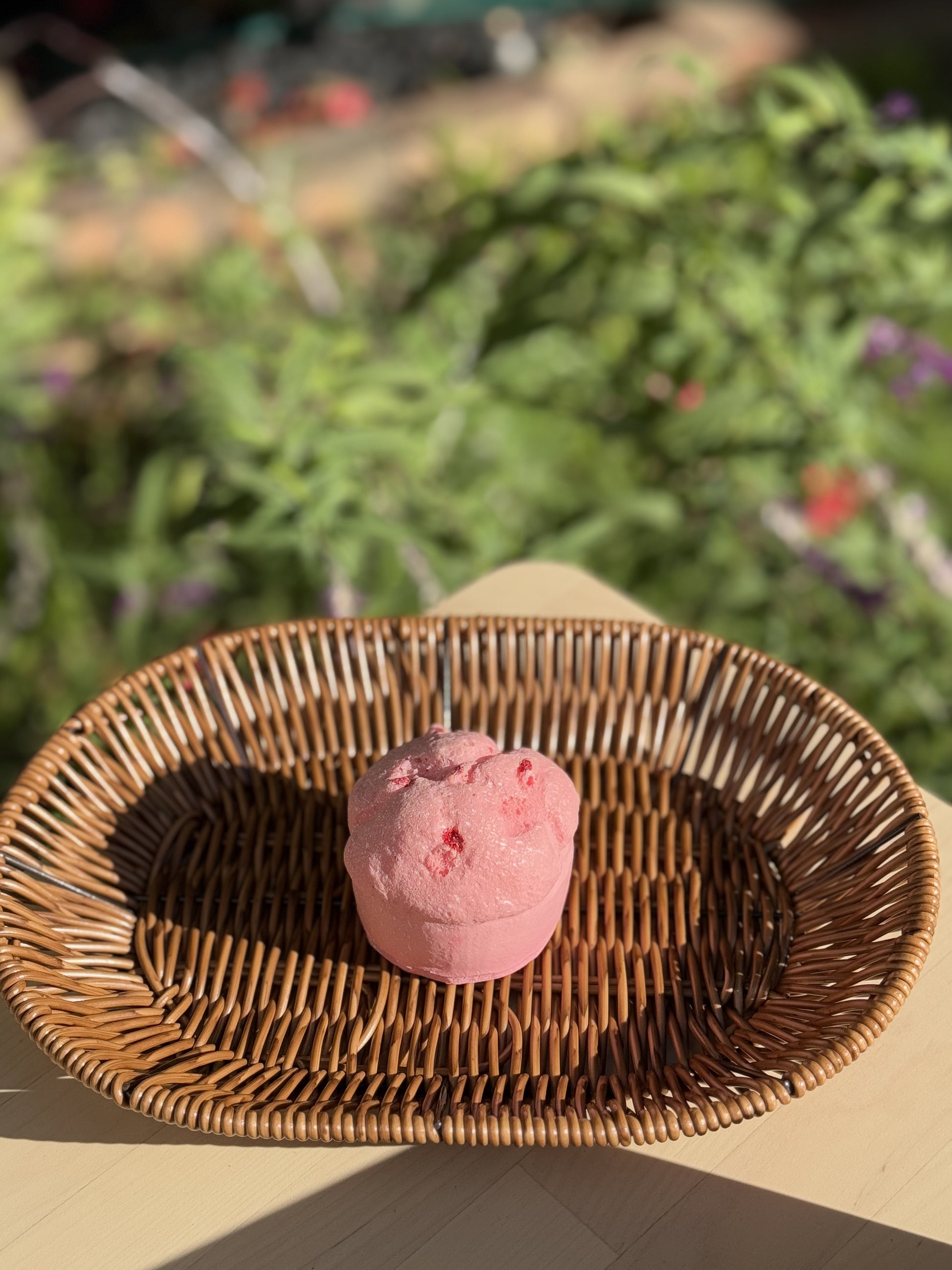 Realistic Muffin Food Squishy – Life-Sized Scented Stress Toy